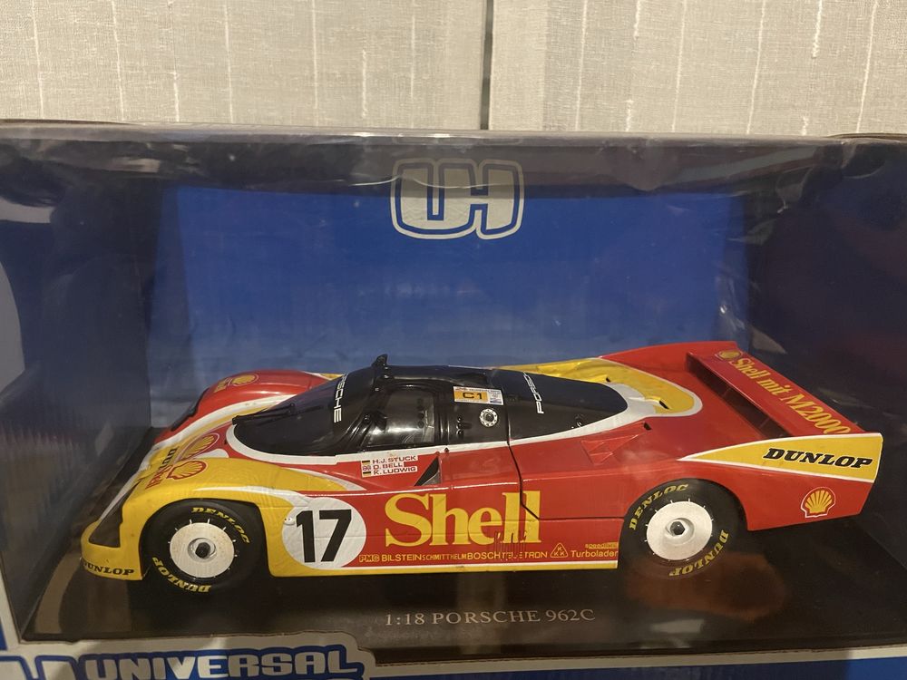 Miniatura Porsche 962C Le Mans 1/18