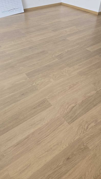 Pavimento flutuante vinilico de click - Carvalho natural 80 m2