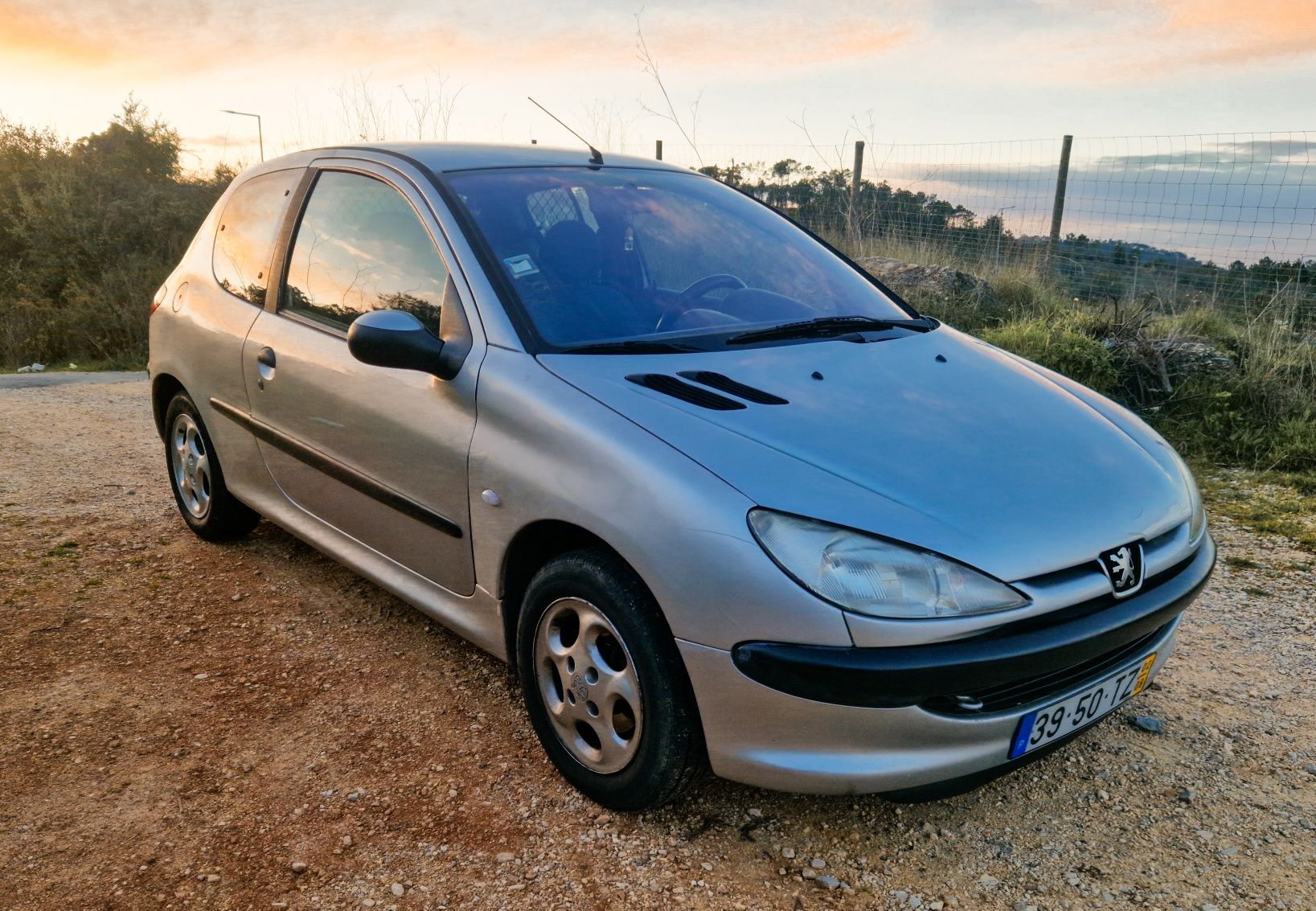 Pegeout 206 1.4 HDI comercial (274000km)