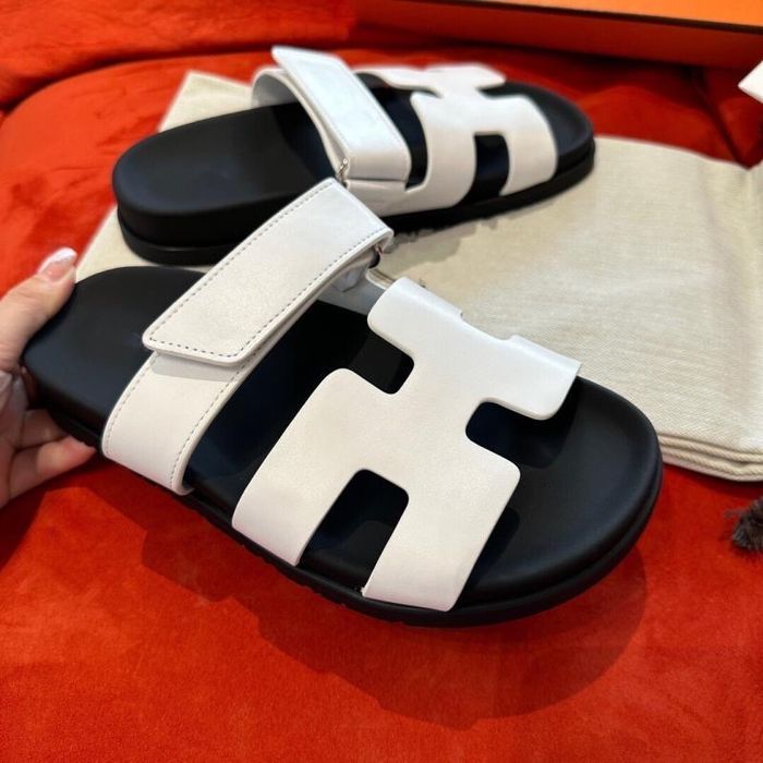 Шлепки (кожа) белые (Розпродаж)