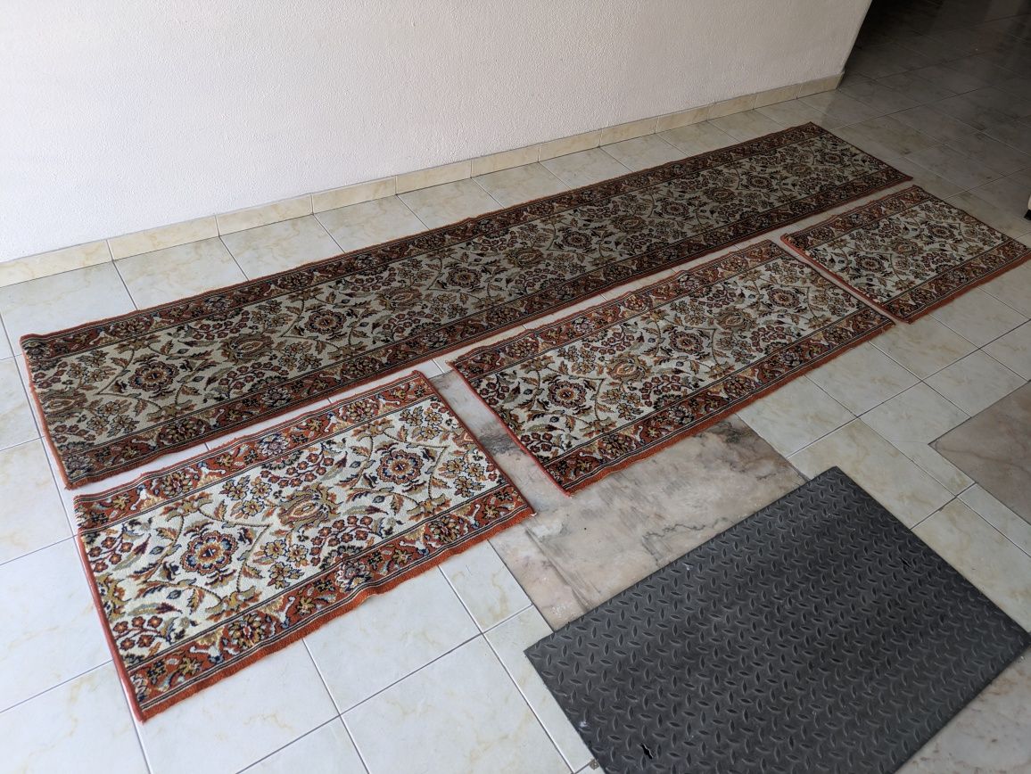 Conjunto tapetes vários [usados]