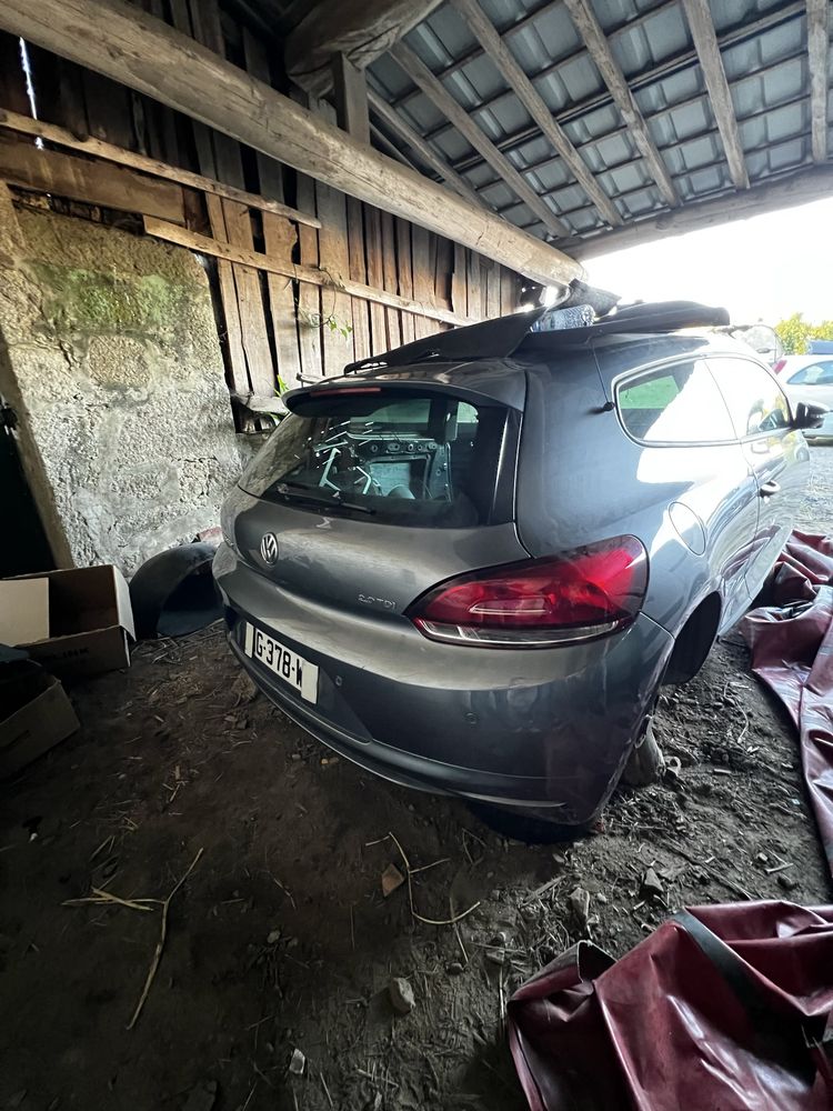 Farolins traseiros vw scirocco 2009