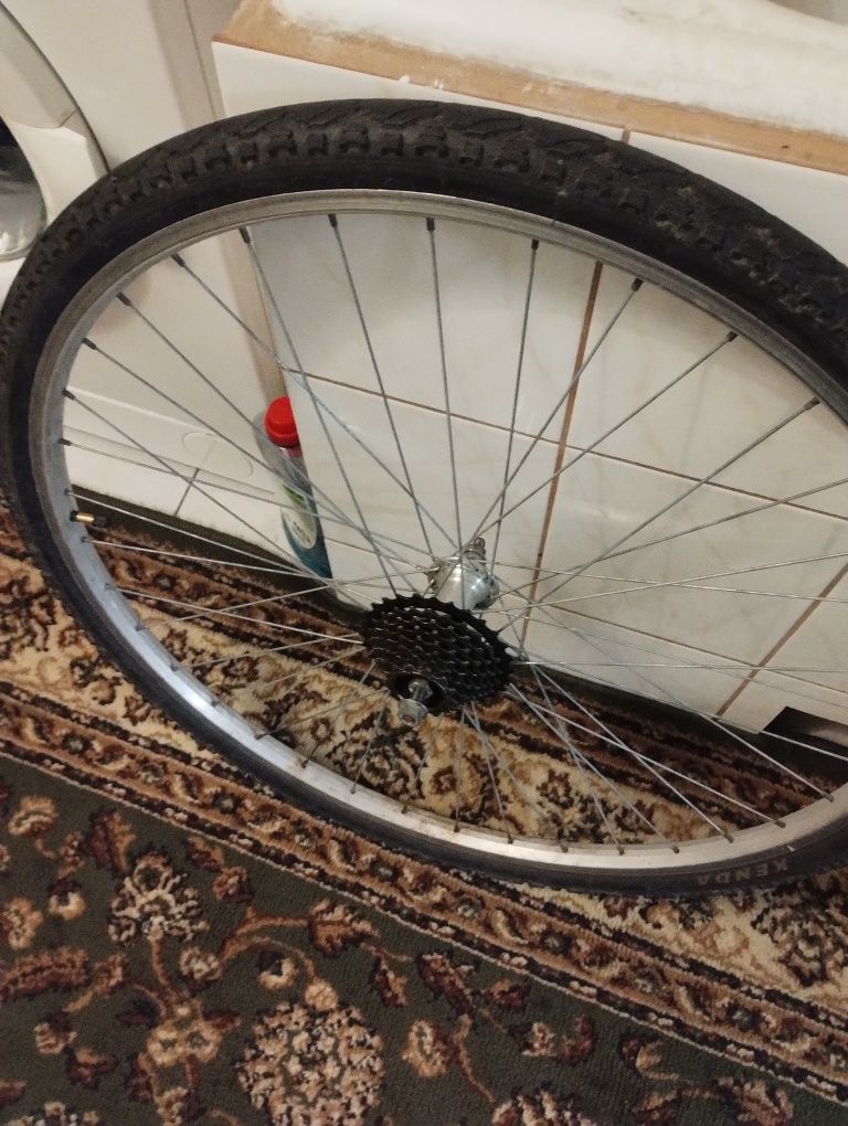 Kola do roweru ,28,całe ,tylne ,przednie