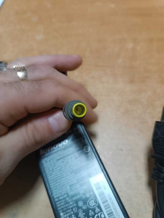 Блок питания для ноутбука Lenovo 20v 4.5A ОРИГИНАЛ