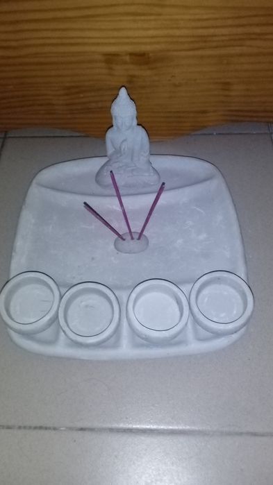 Porta jóias com buda e porta velas