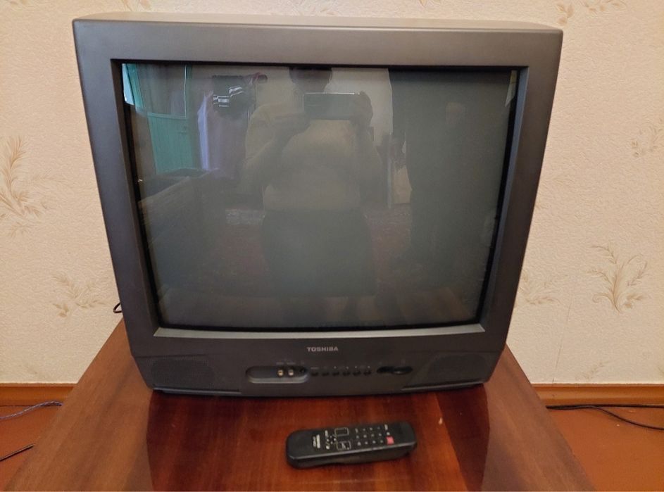 Телевізор TOSHIBA