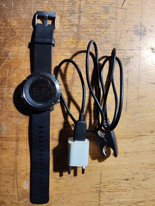 Тактические часы Suunto Traverse