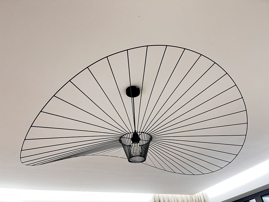 Lampa jak Vertigo 120 cm duża srednica czarna