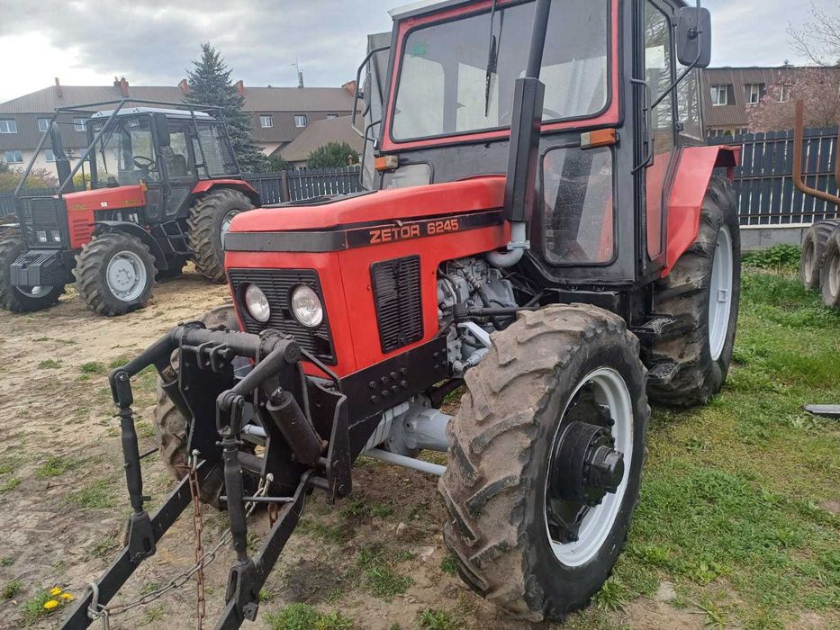 Ciągnik rolniczy ZETOR 6245