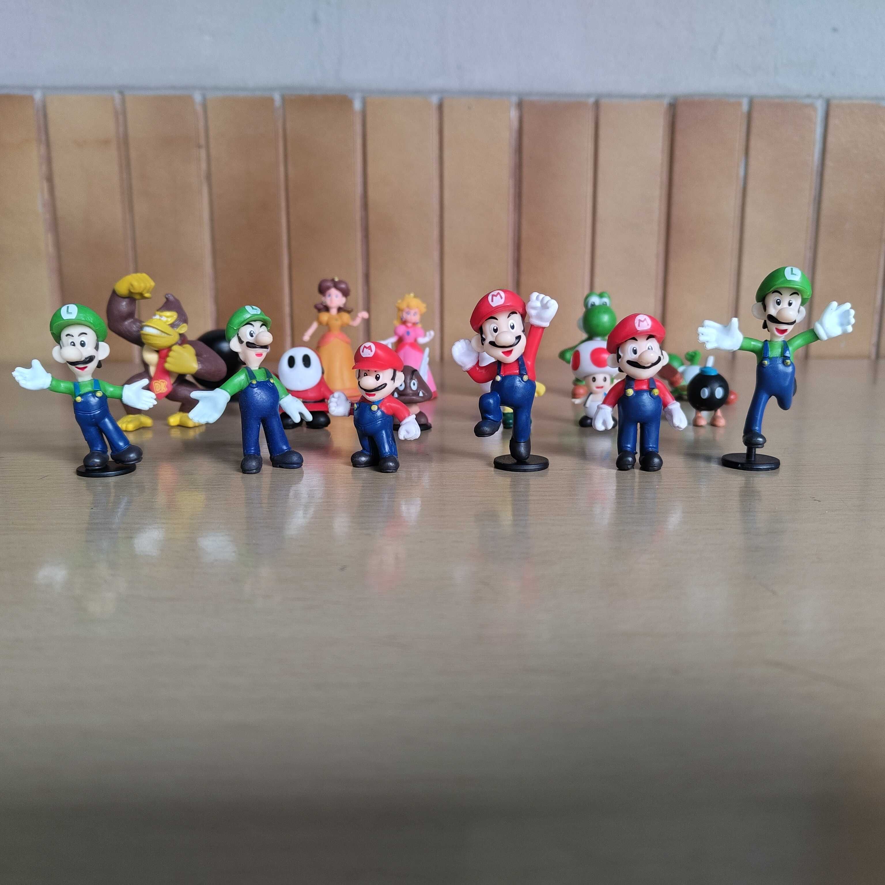 18 Figuras Super Mario Luigi