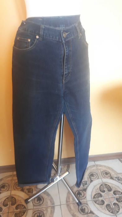 Spodnie jeansowe rozmiar 48-50