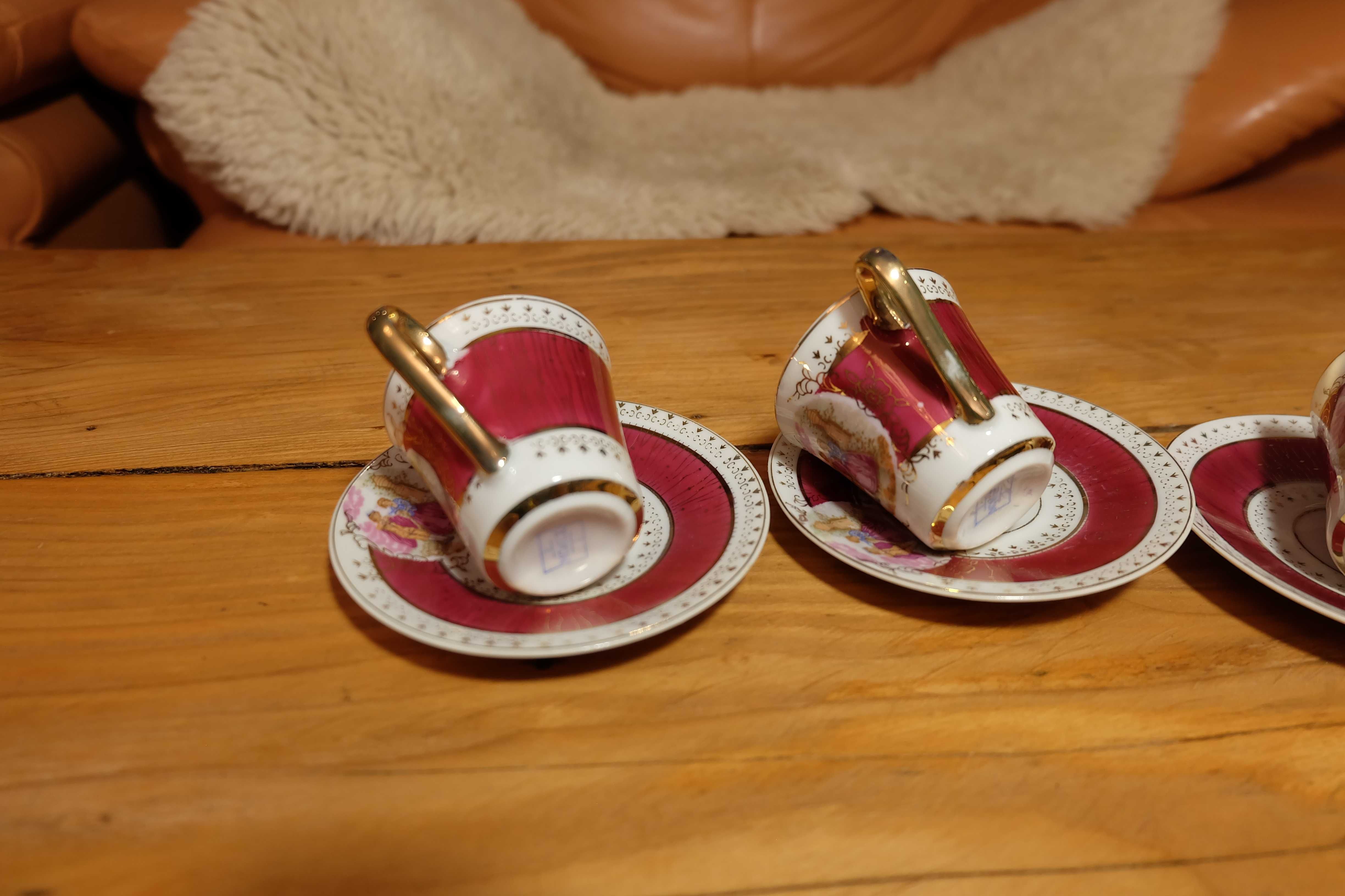 Porcelanowe filiżanki z talerzykami  Romantycznae 4 kpl Żyrardów