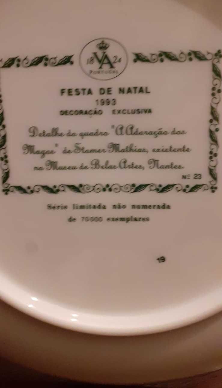 Prato de porcelana da Vista Alegre "Festa de Natal" 1993