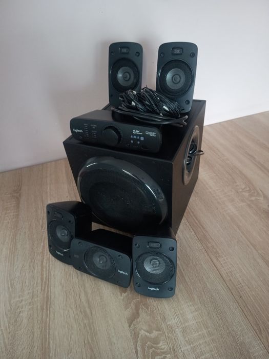 Głośniki Logitech z906