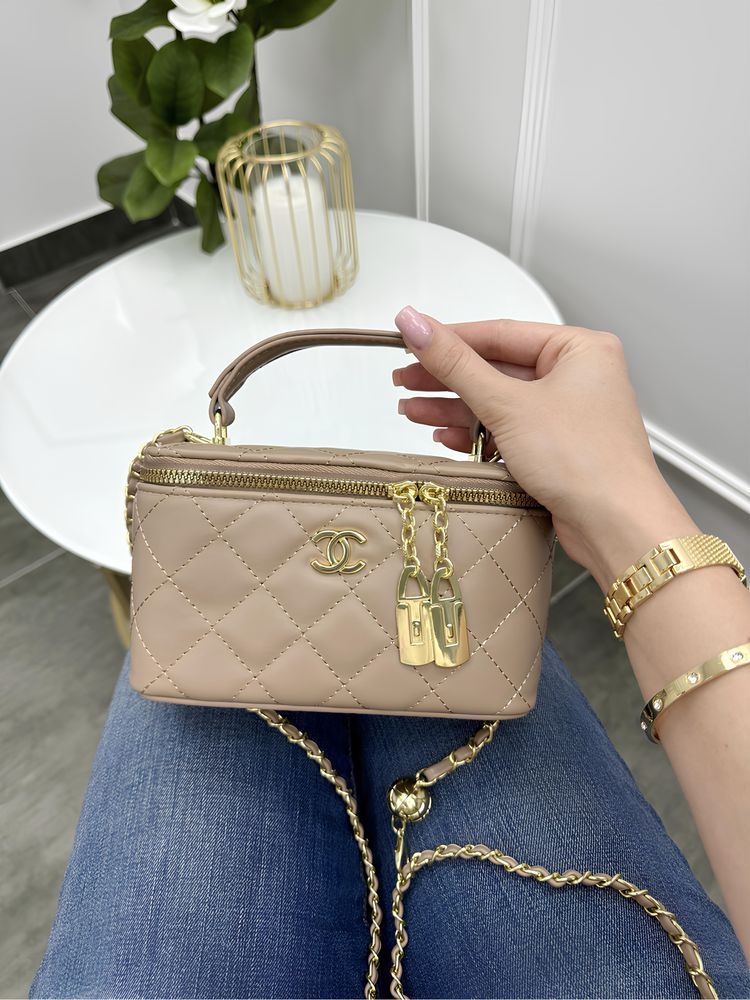 Сумка Chanel Classic Black Lambskin