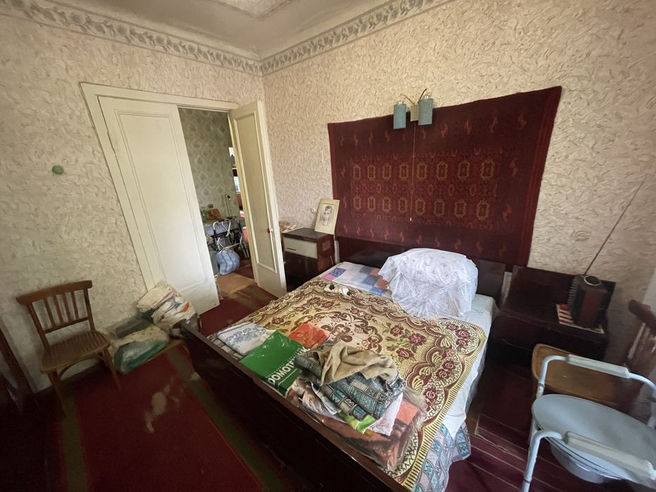 Продам 2-х ком квартиру в самом центре ЮГОКа