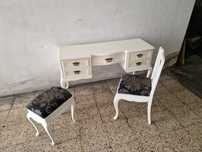 Toucador antigo lacado