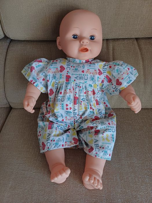 Boneco 50 cm em bom estado