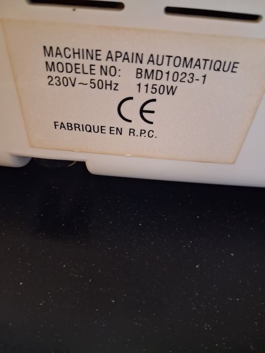 Maquina de fazer pão.  La Redoute.