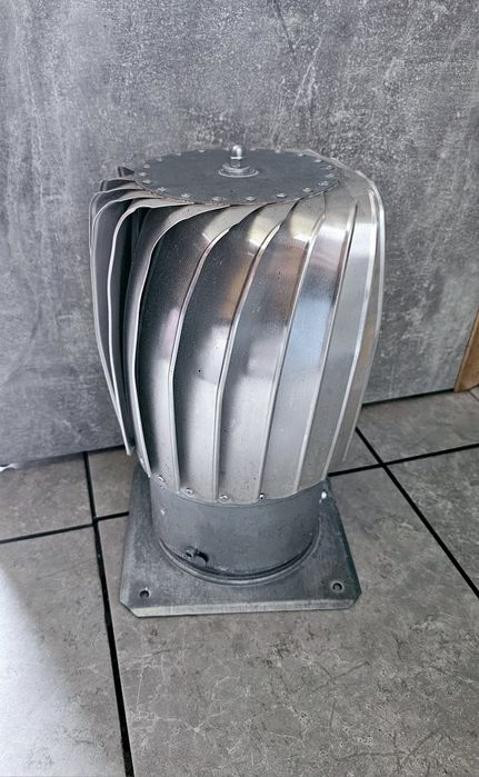 Nasada kominowa obrotowa wsmopaga wentylację turbowent 150 na łożysku