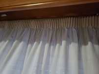 Cortinados de cozinha com estrutura