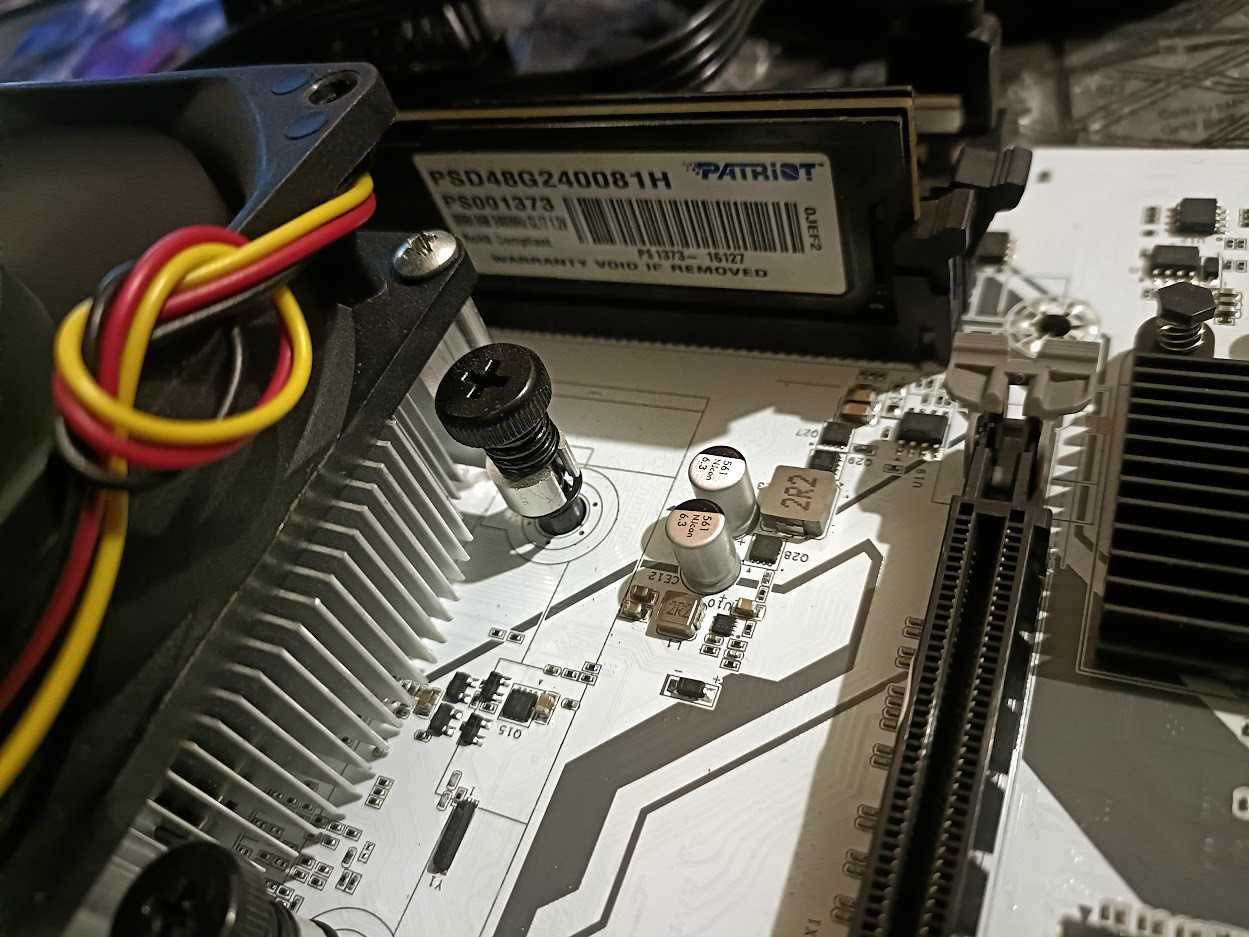 Комплект для збирання ПК B450, AMD Athlon 300GE (Vega 3), DDR4 8GB