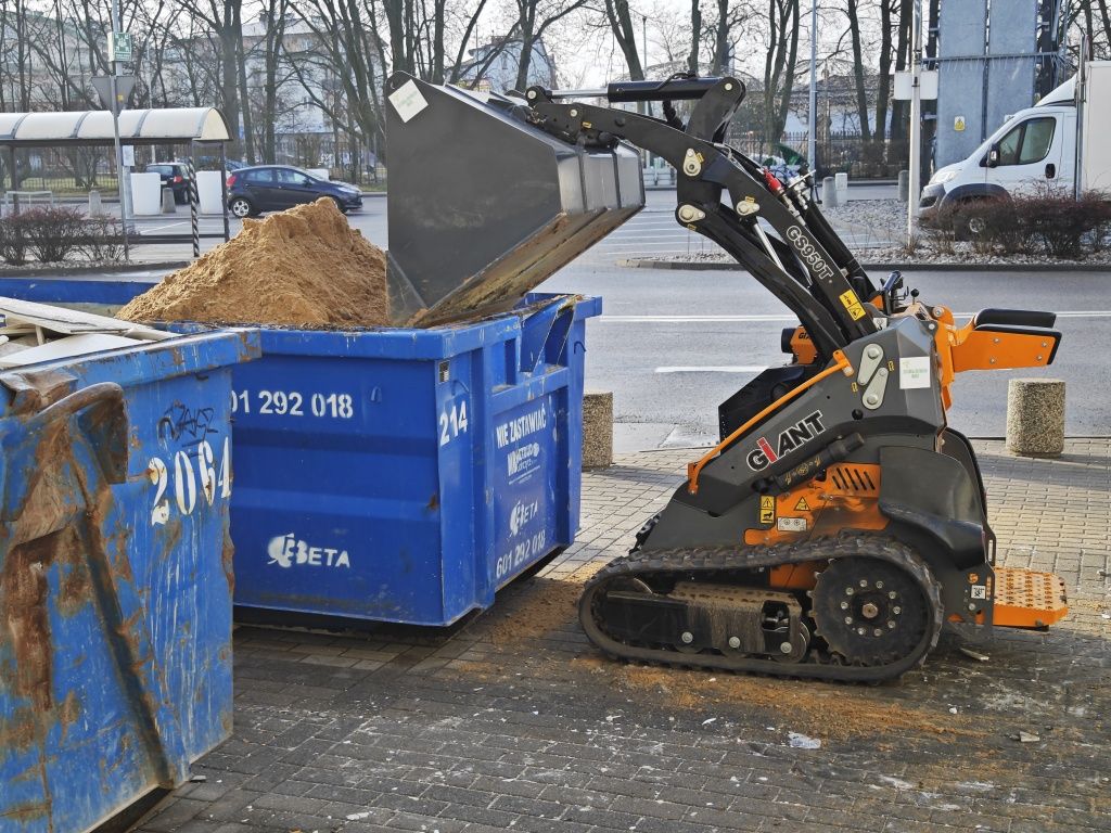 Mini ładowarka - usługi, prace ziemne, rozwożenie ziemi