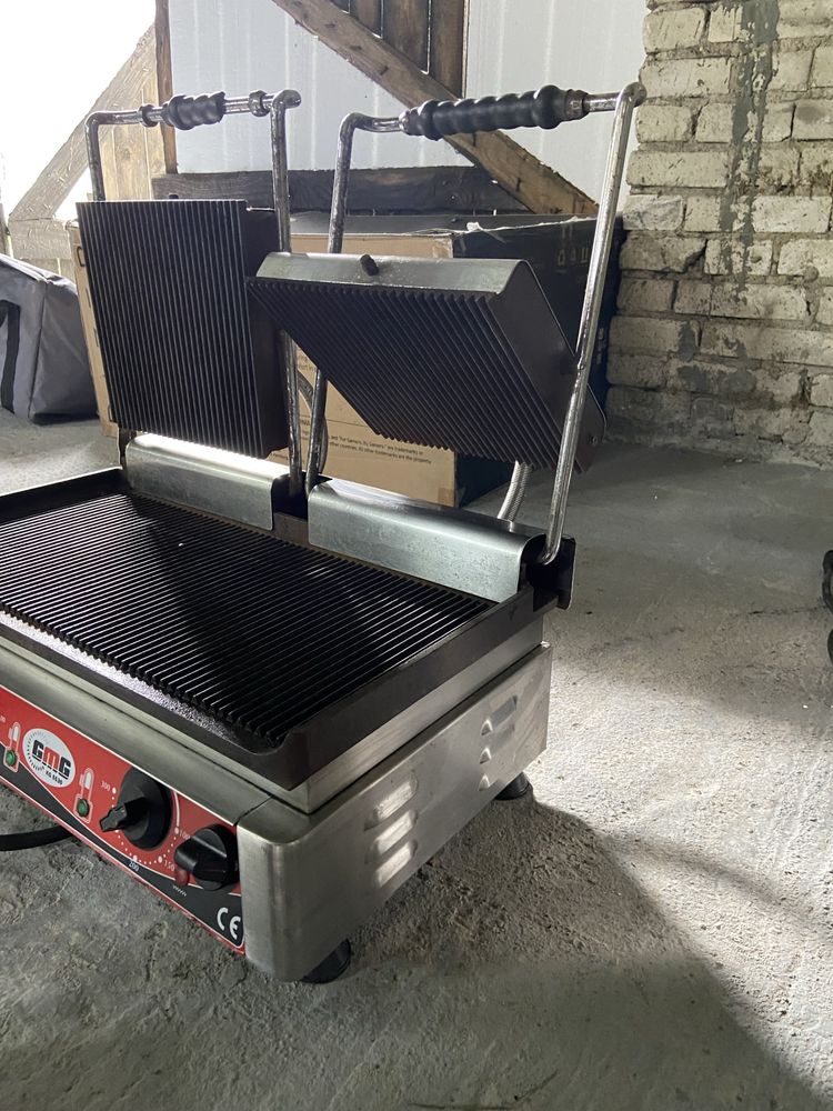 KONTAKT-GRILL podwojny , ruflowany KG 5530