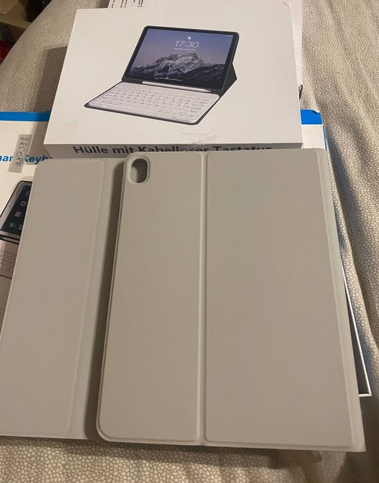 Блютуз клавіатура, чохол для iPad, 10.2