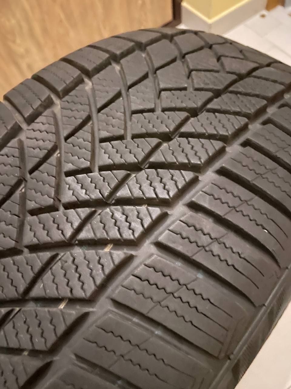 Matador Nordica 225/55/r17
225/55/R17