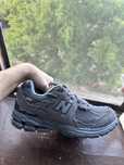 Чоловічі кросівки New Balance 2002R