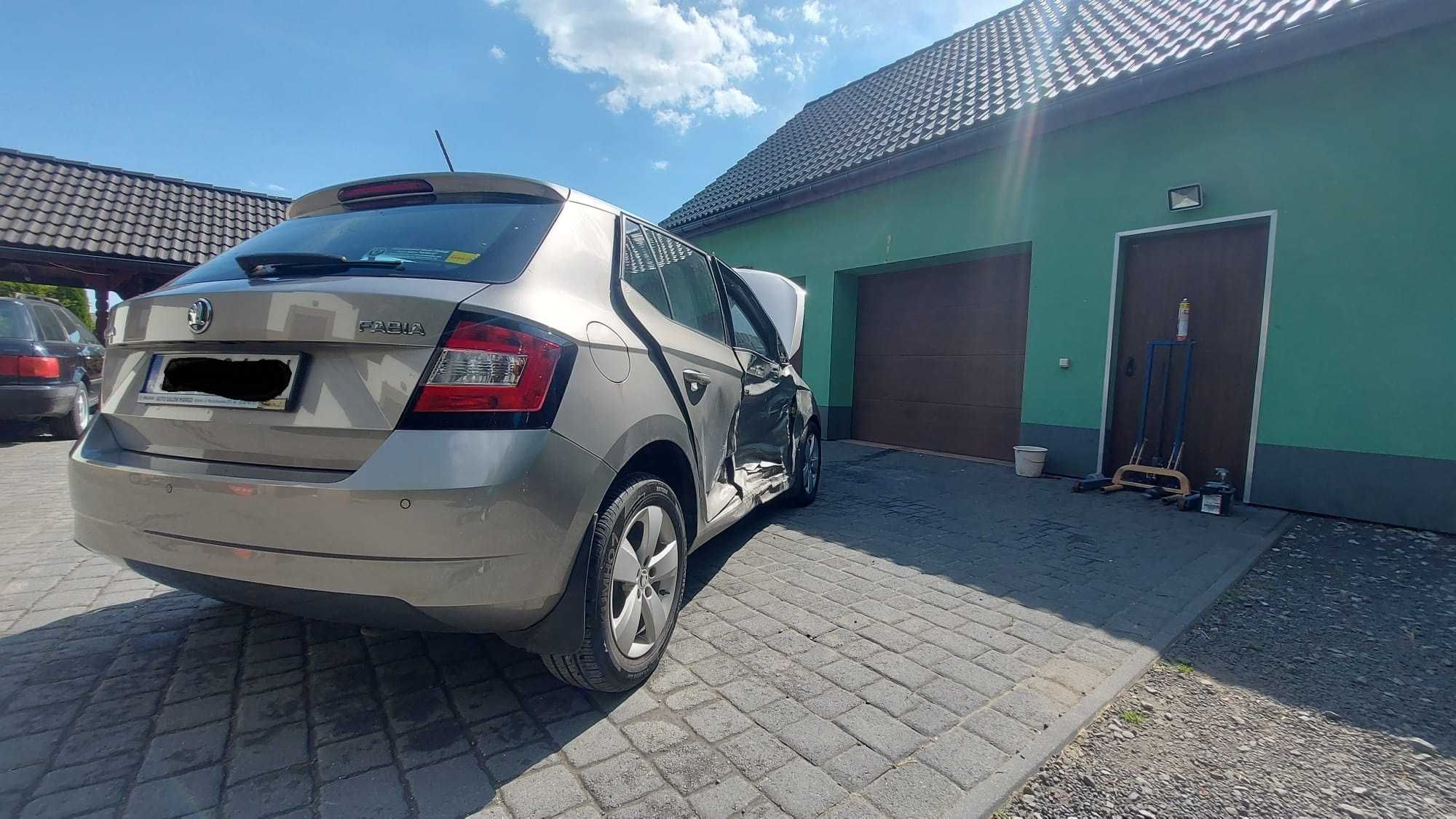 Fabia  1,2   90 kM