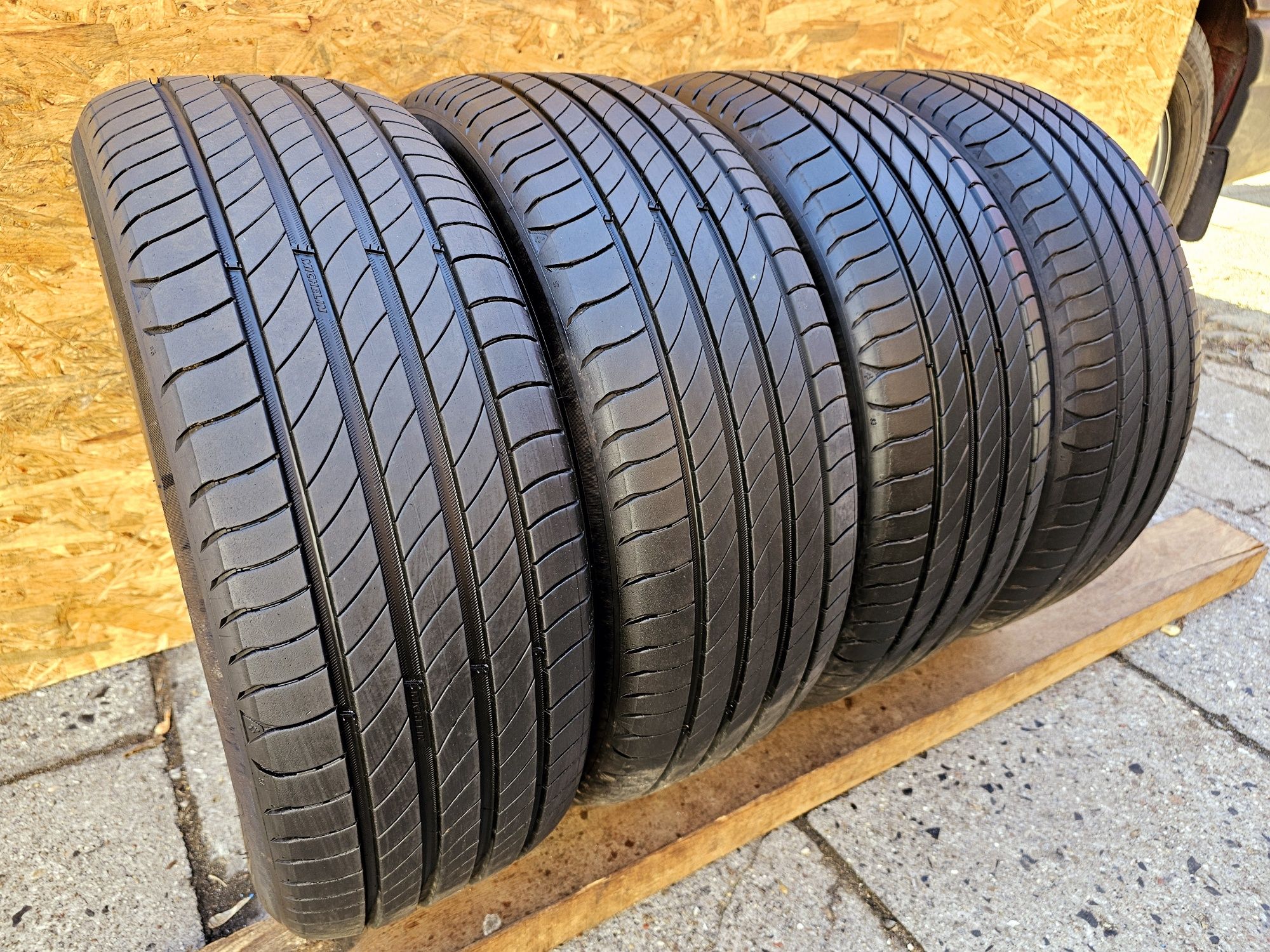 Idealne!!  6,6mm 195/55 r16 Michelin Primacy 4. 4219