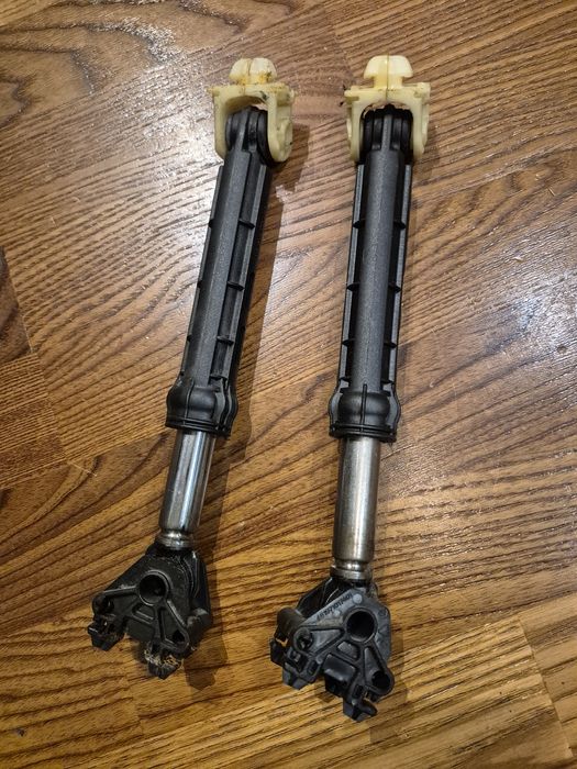 Pralka Whirlpool model AWM 8123/L 5 kg