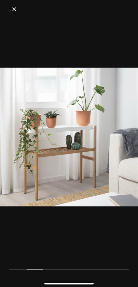Floreira do Ikea, em óptimo estado de conservação (pés de bambu)