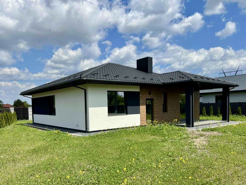 Продаж VIP будинку у с.Струмівка в топовій комплектації
