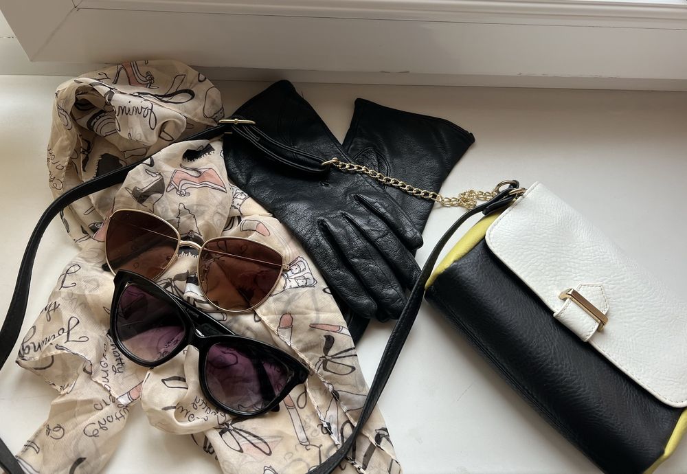 Жіночі аксесуари