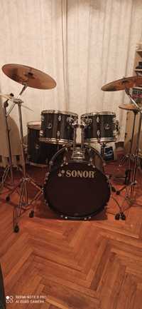 Продам барабанну установку Sonor force 507