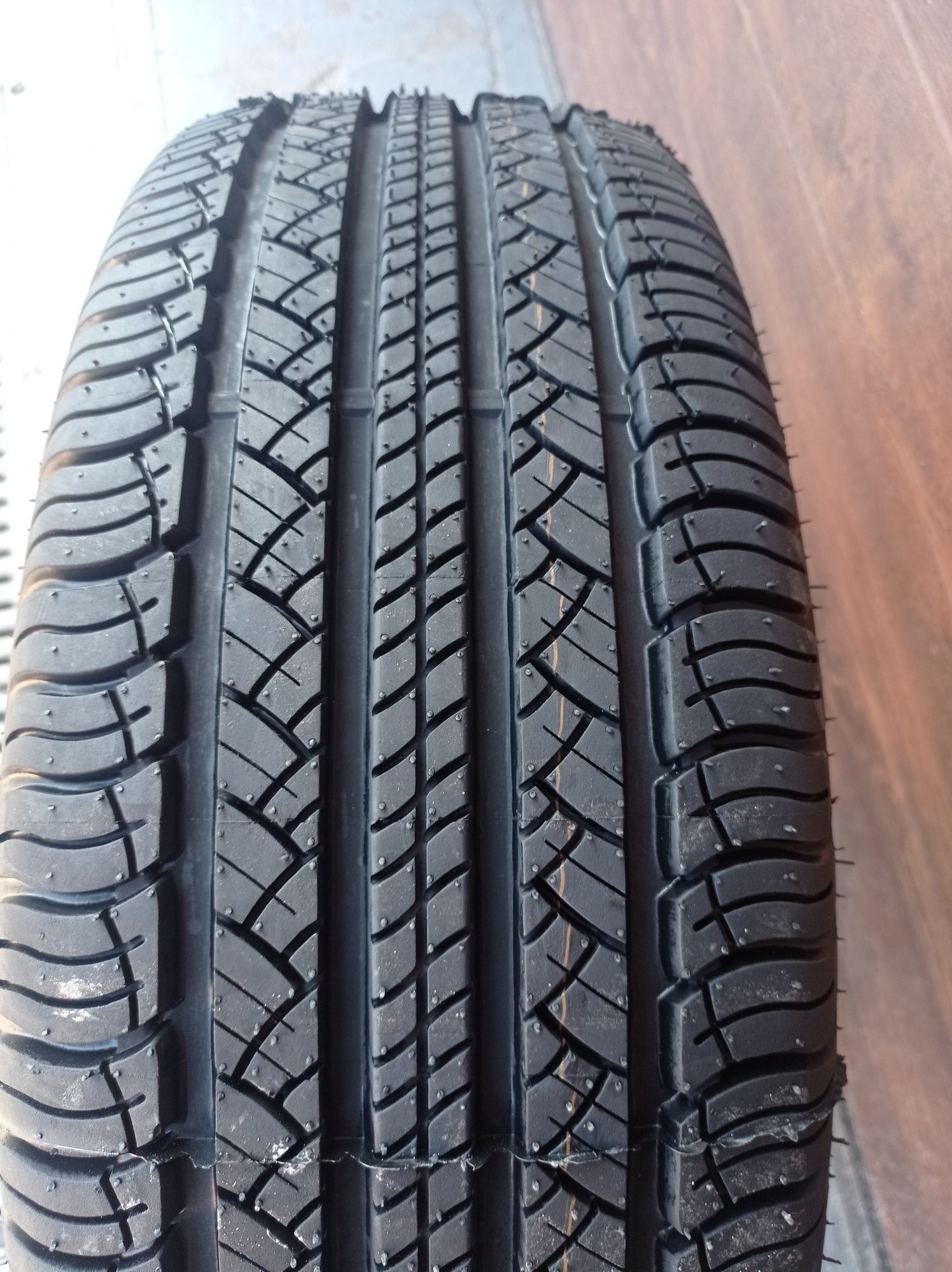 Targum Suver 215/65R16 Lato SUV 4x4 2024r 215/65/16 NOWE