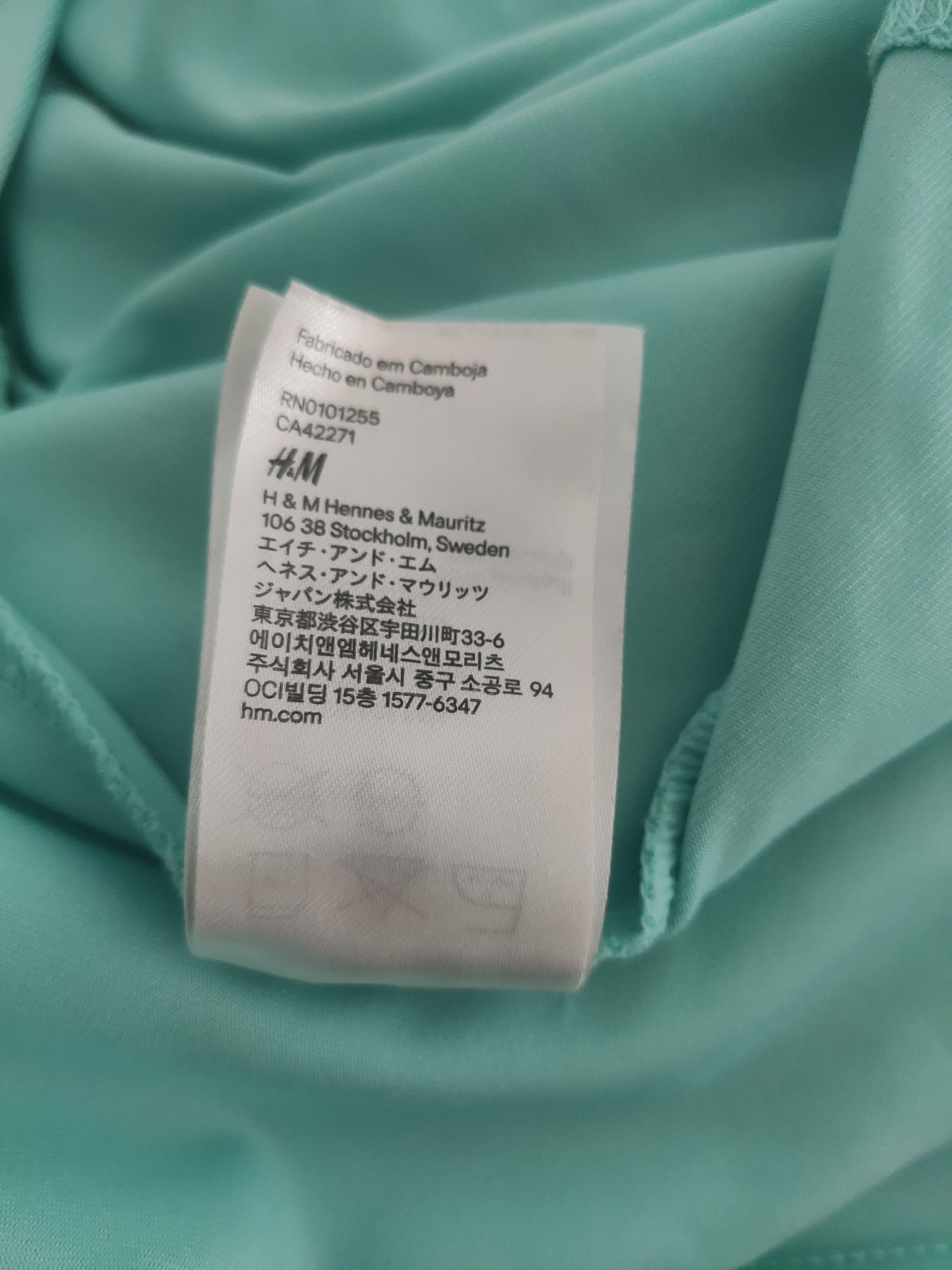 Wygodna letnia sukienka marki H&M