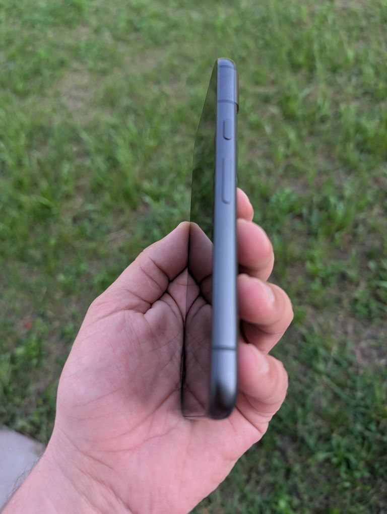 Google Pixel 8a 256GB black neverlock (європейська версія)