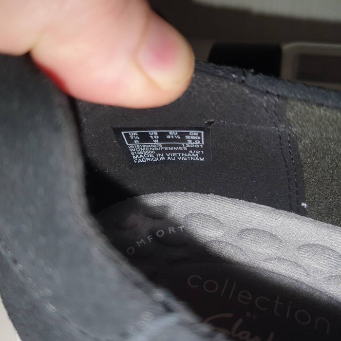 Жіночи кросівки Clarks нові, 41розміру