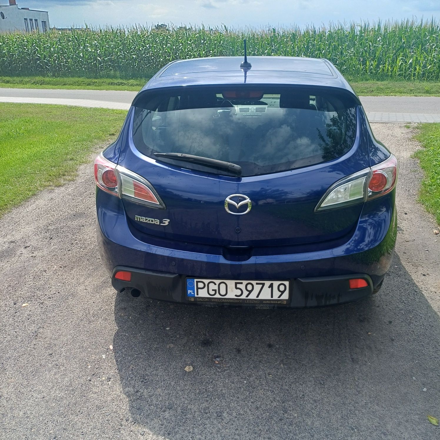 Mazda 3  1.6 benzyna