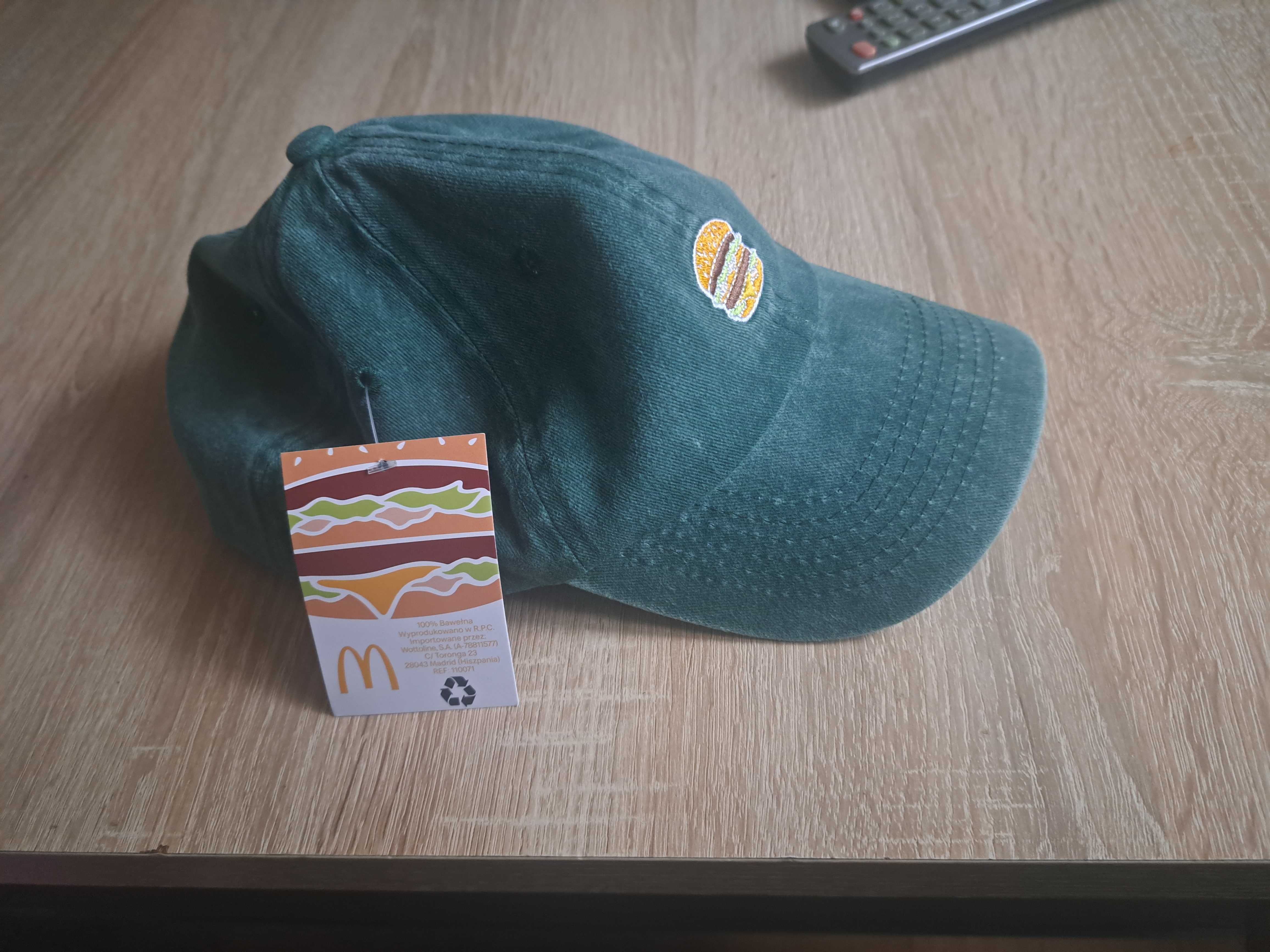 Czapka Mcdonald's Big Mac wśród czapek