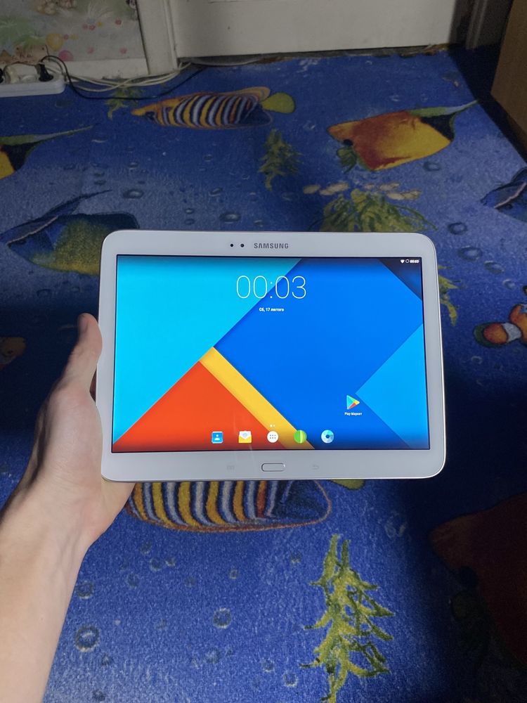 Планшет Samsung Galaxy Tab 3 в ідеальному стані + зарядка