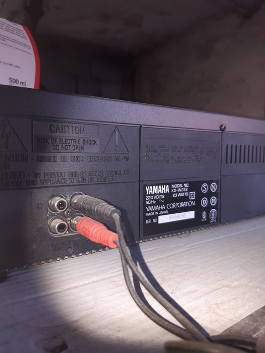 WieżaTEAK I zestaw Yamahy z magnetofonem kasetowym