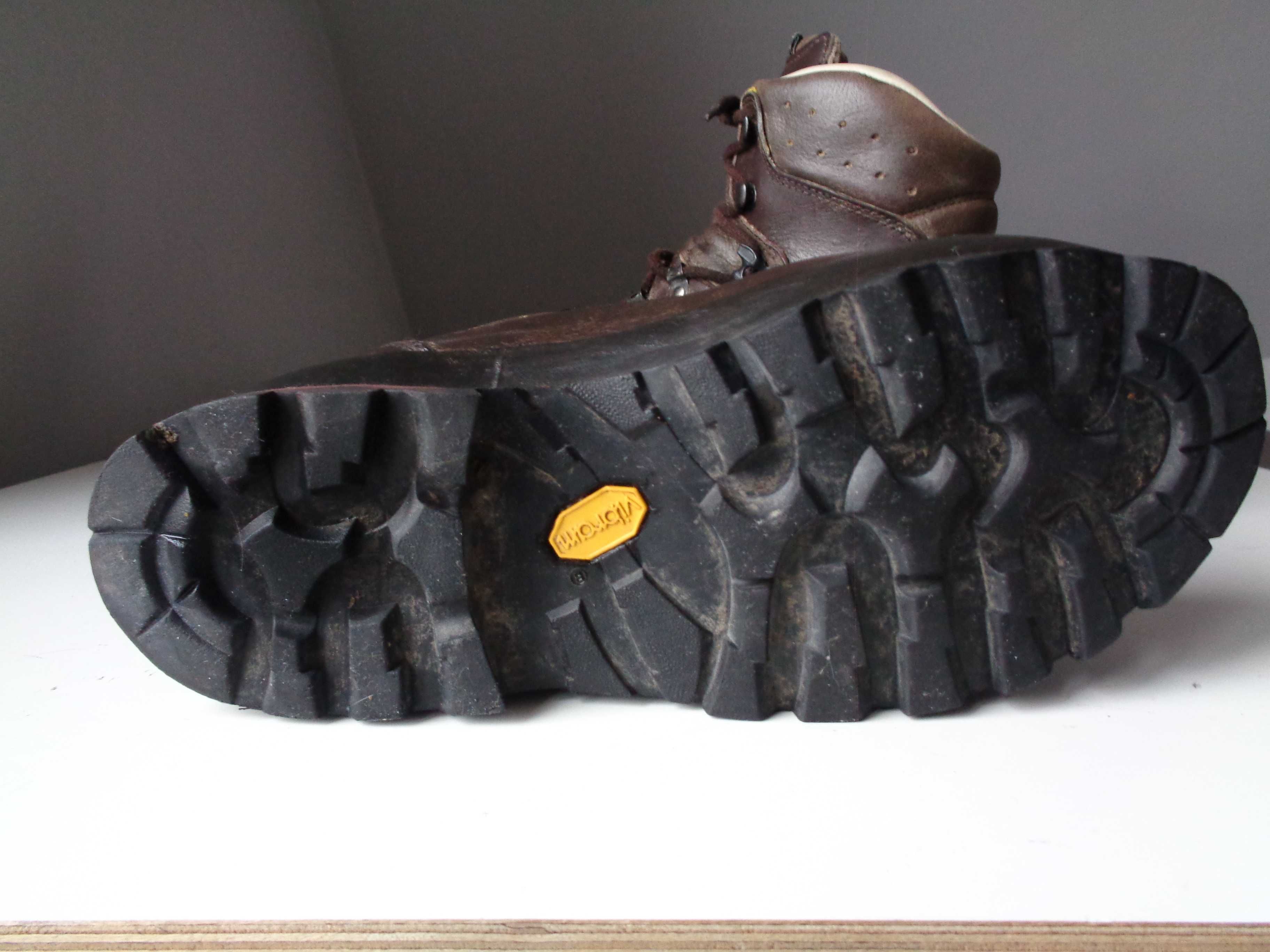 Buty trekkingowe górskie Alt - Berg 41,5 Scarpa Meindl Mammut
