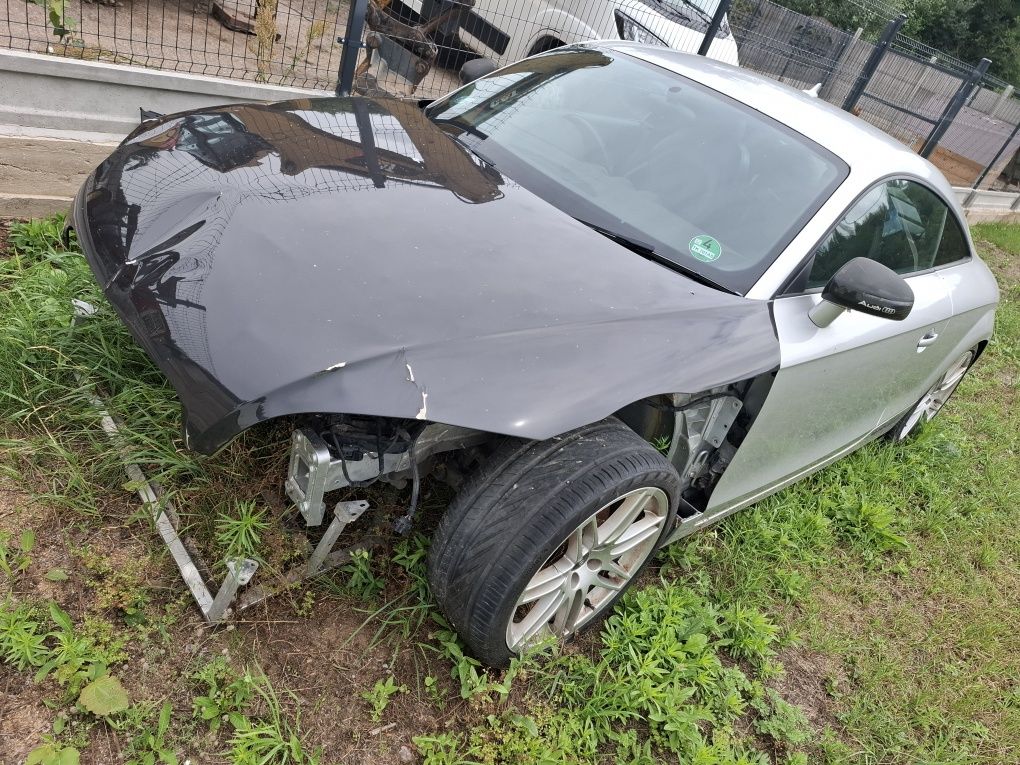 Audi TT 8J w całości lub na cześci
