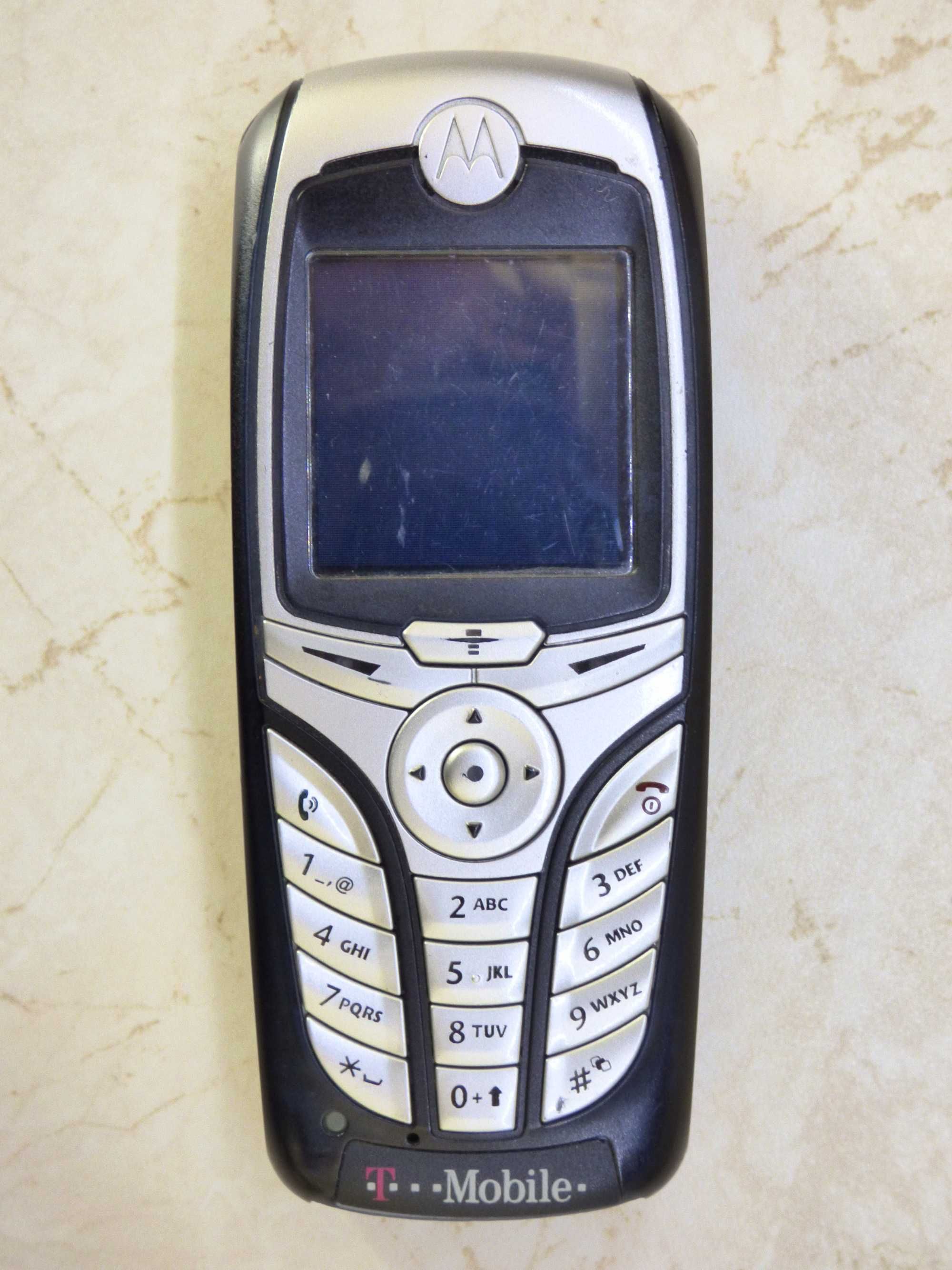 MOTOROLA Milestone (Droid|A853) + C385