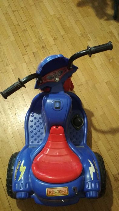 Продам аккумуляторный мотоцикл